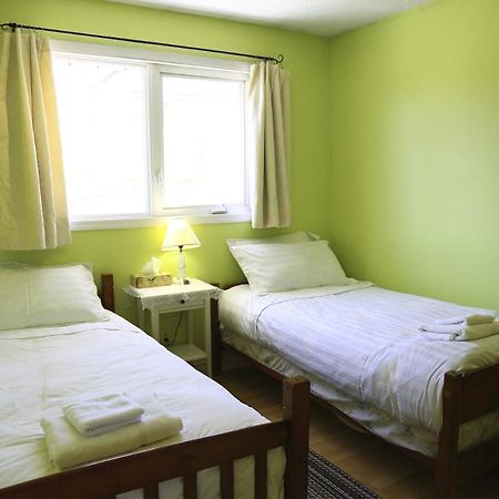 Jenny Guest House Yellowknife Buitenkant foto