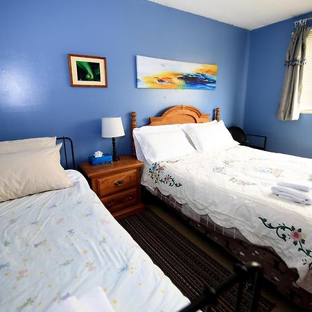 Jenny Guest House Yellowknife Buitenkant foto