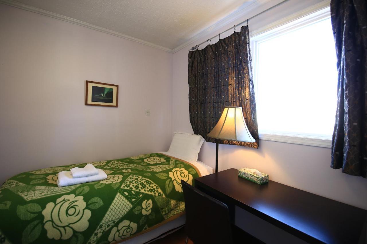 Jenny Guest House Yellowknife Buitenkant foto